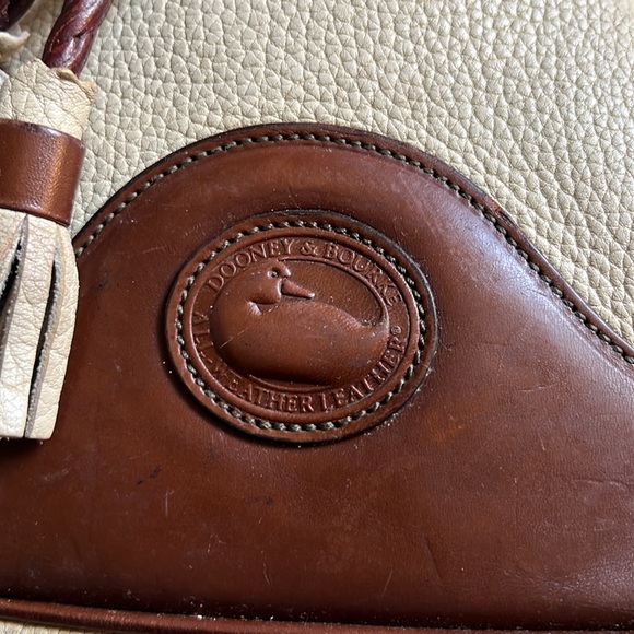 Vintage Dooney and Bourke bucket bag small - Picture 2 of 11